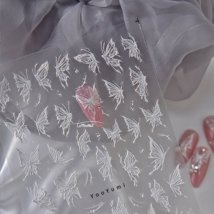 365nails: "Holographic Silver Butterfly" – nail art stickers