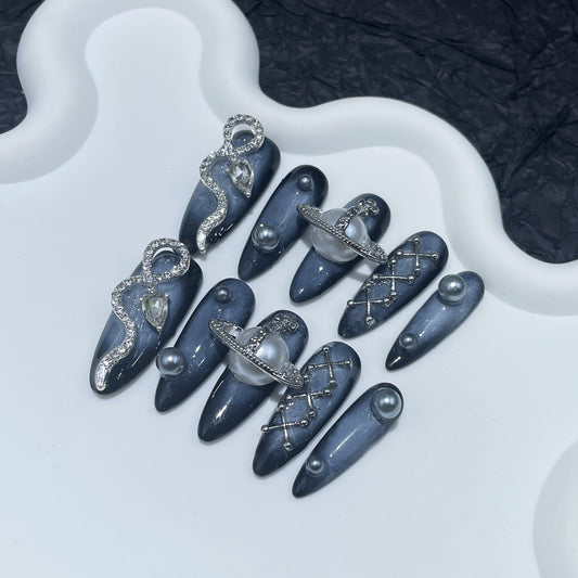Adesivo de unha longo com estampa de cobra de metal e vento, totalmente feito à mão, Imperatriz Viúva Jiaxi｜365nails