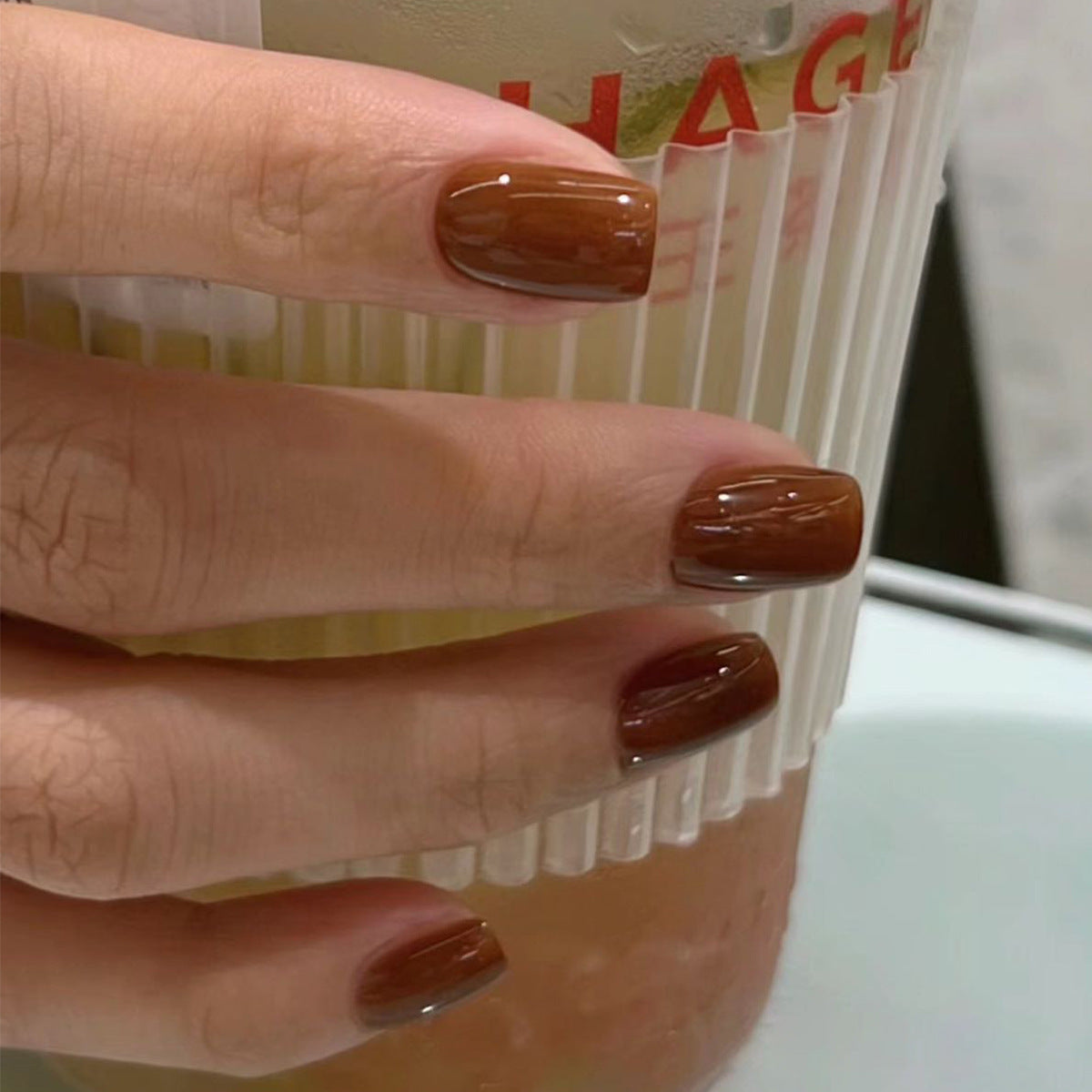 紅色短款方形經典純色穿戴甲 ｜365nails