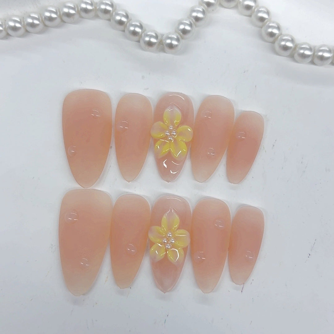 Daisy Dream: "Buttercup" – Postiças Amendoadas