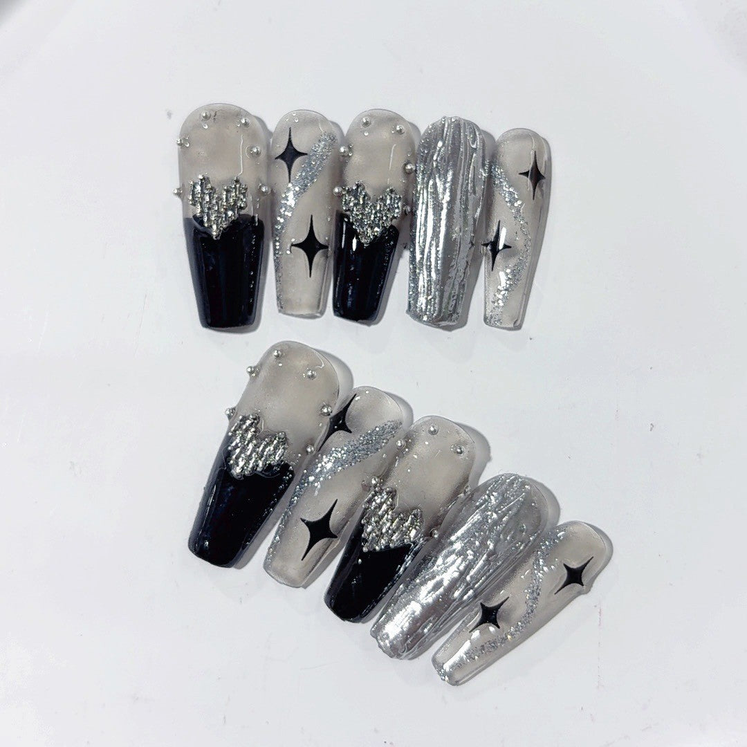 Gótico Noir: "Coroa Estrelada de Obsidiana" – Unhas Postiças Longas Almond Translúcidas e Pretas Metálicas Artesanais