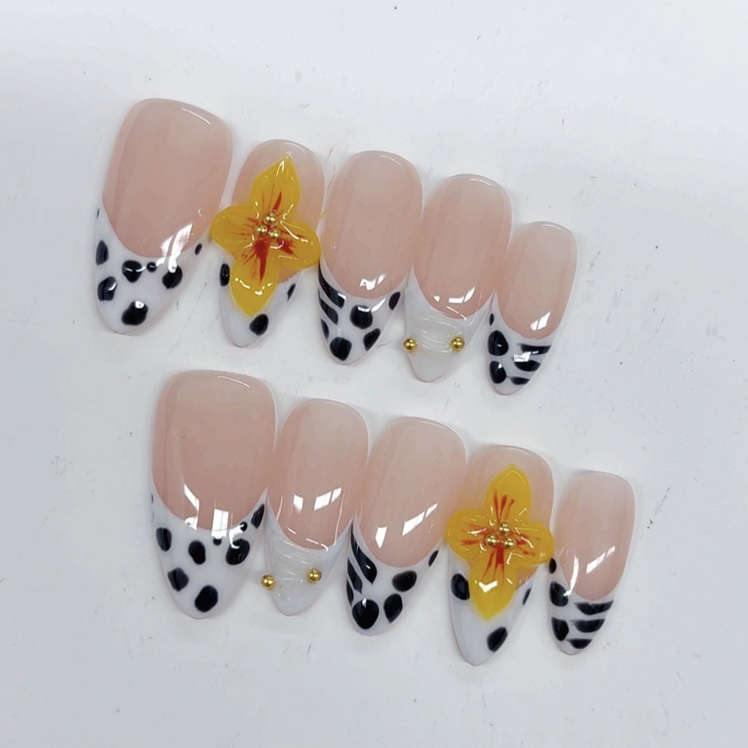 Wild Bloom: "Dalmation Tulip" – Almond Press-Ons