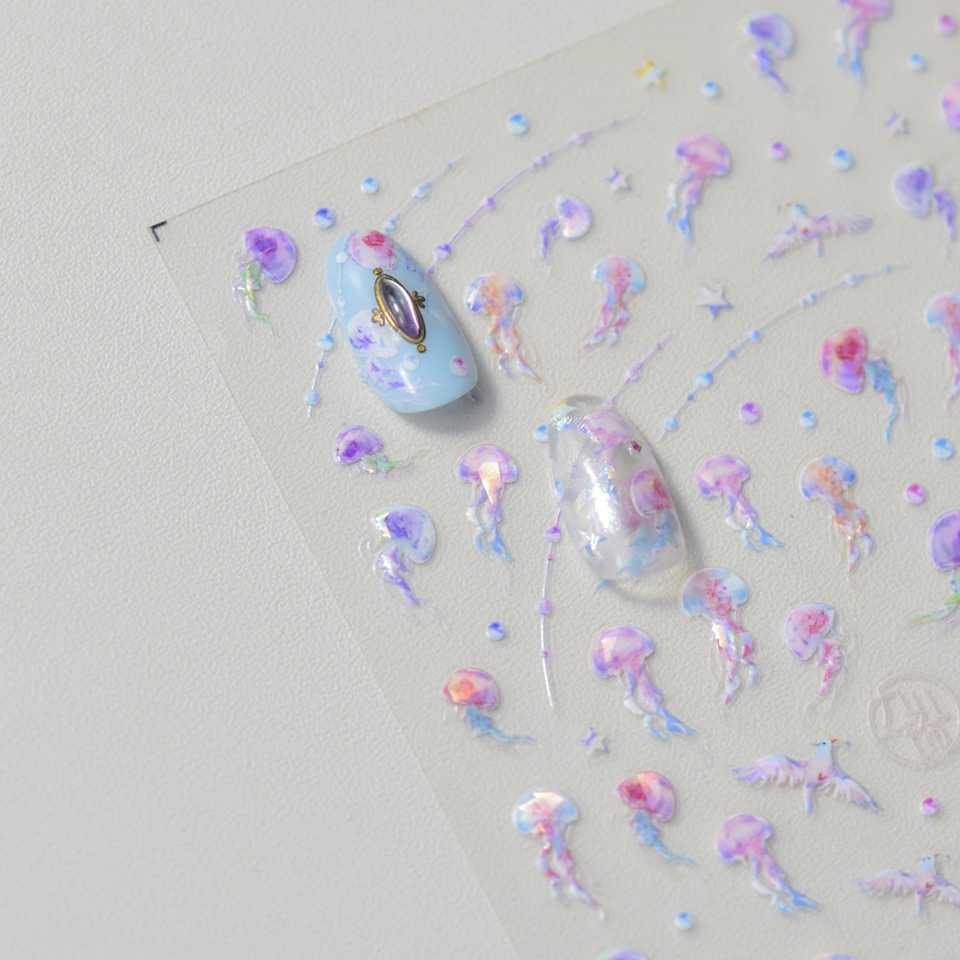 365nails: "Iridescent Jellyfish Ocean Bubble" – nail art stickers