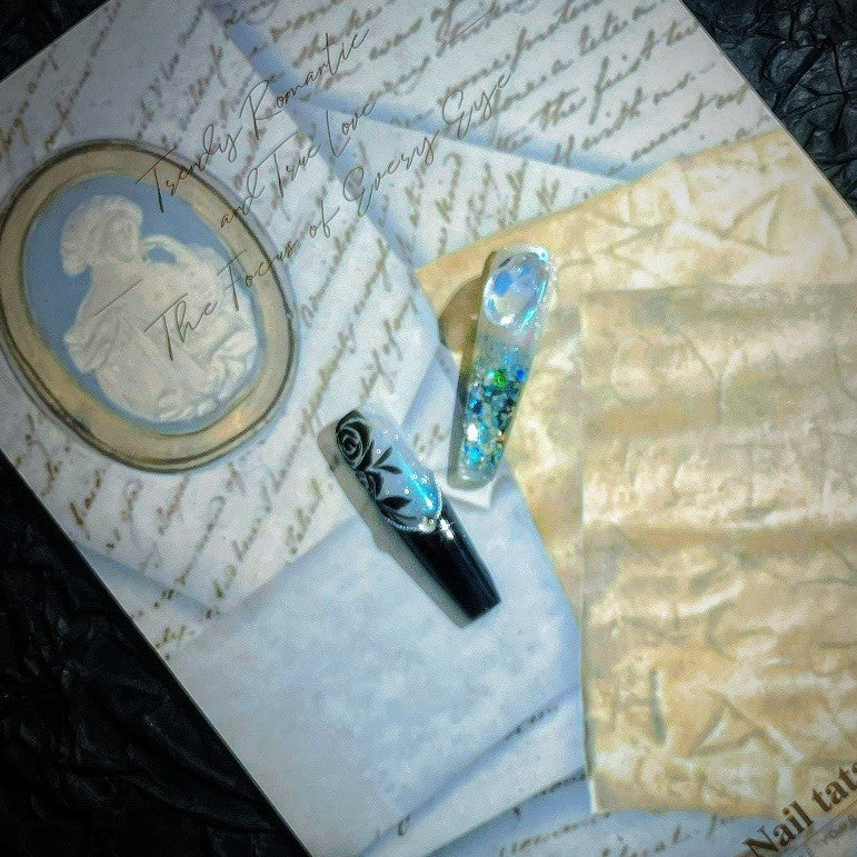 [Cold Rose] Cold Black Rose Four Fingers Quicksand Handmade Nail Wear Aurora Powder French Flow Hemp Nail Art