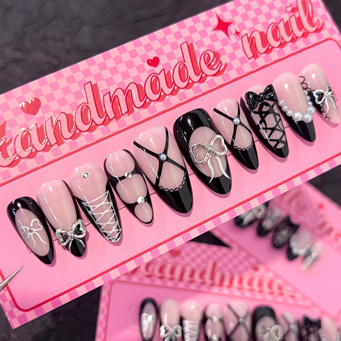 Cool spicy French black wearing nail point diamond three-dimensional bow manicure fake nail short almond  nail piece wholesale｜365nails