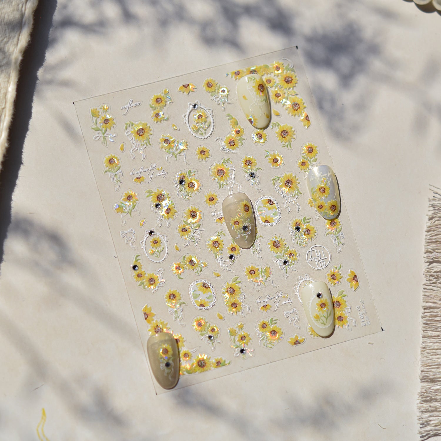 365nails: "sunny sunflower crystal" – Nail Art Stickers
