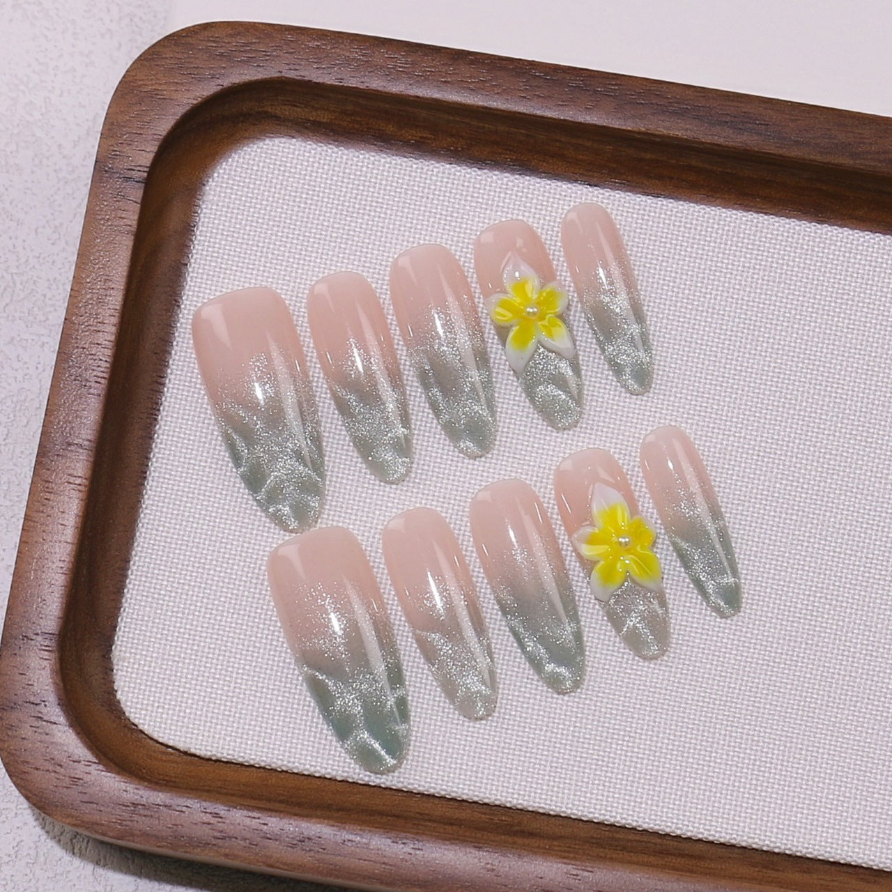 365nails-Misty Forest: "Green Floral" – Almond Shape Handmade 3D Carved Press-On Nails