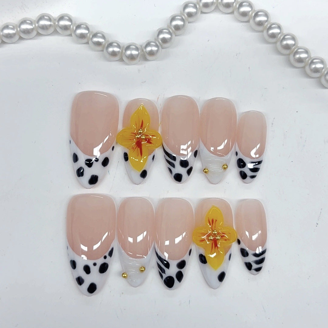 Wild Bloom: "Dalmation Tulip" – Almond Press-Ons