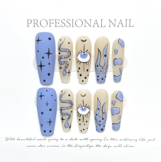 Hand-painted snake personality Spice girl graffiti blue matte monster eye handmade  style | 365nails