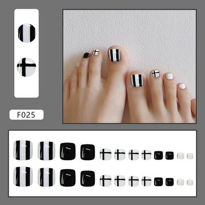 Unhas postiças com acabamento em unhas postiças Unhas postiças removíveis com acabamento em unhas postiças dos pés Unhas dos pés ｜365nails