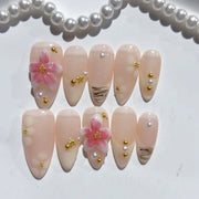 365nails-櫻花珍珠：「櫻花條紋」— 杏仁形 手工製 3D 雕刻 穿戴甲