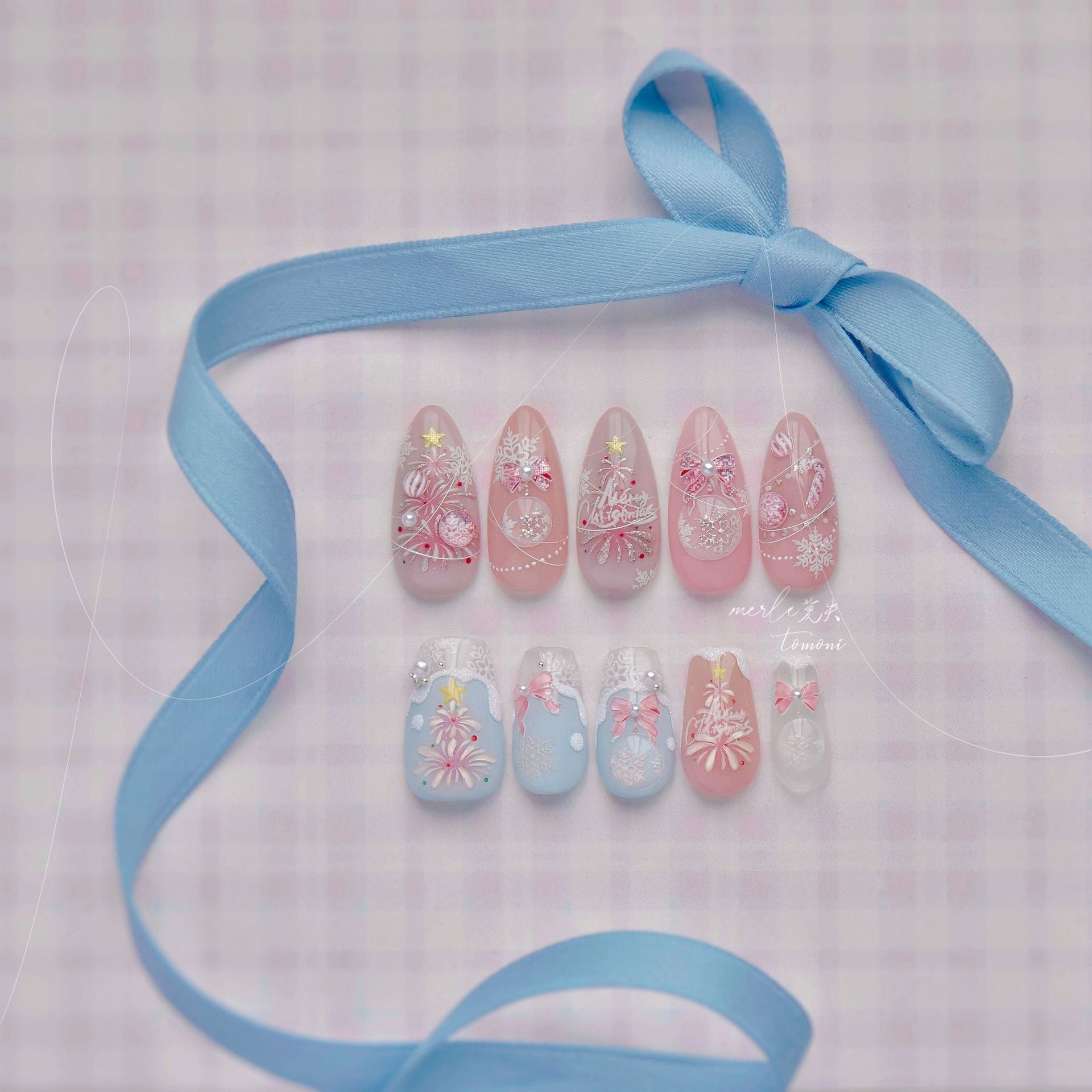 365nails: "Pink Christmas Tree & Bow" – nail art stickers