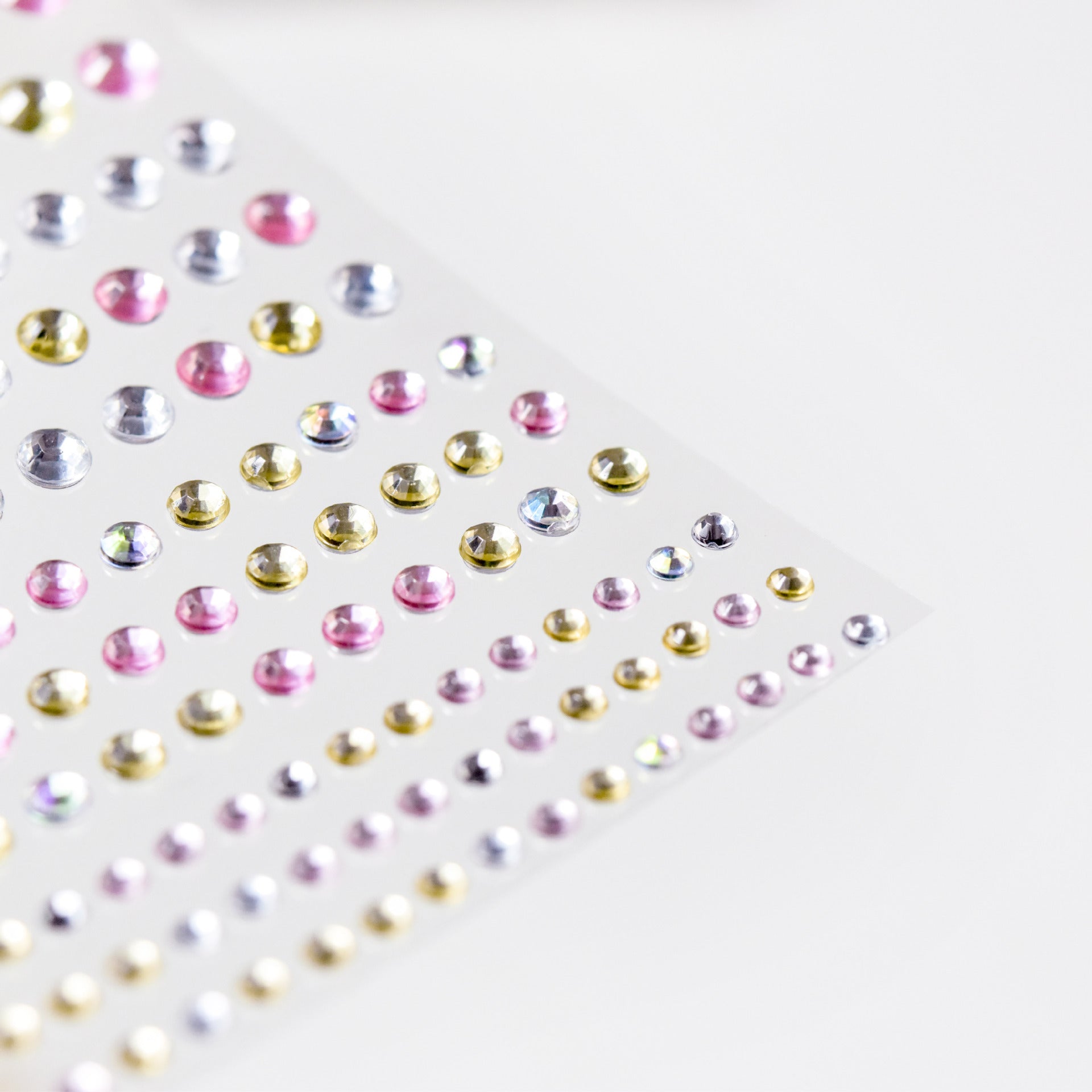 365nails: "Mixed Size Pastel Rhinestone" – Nail Art Stickers