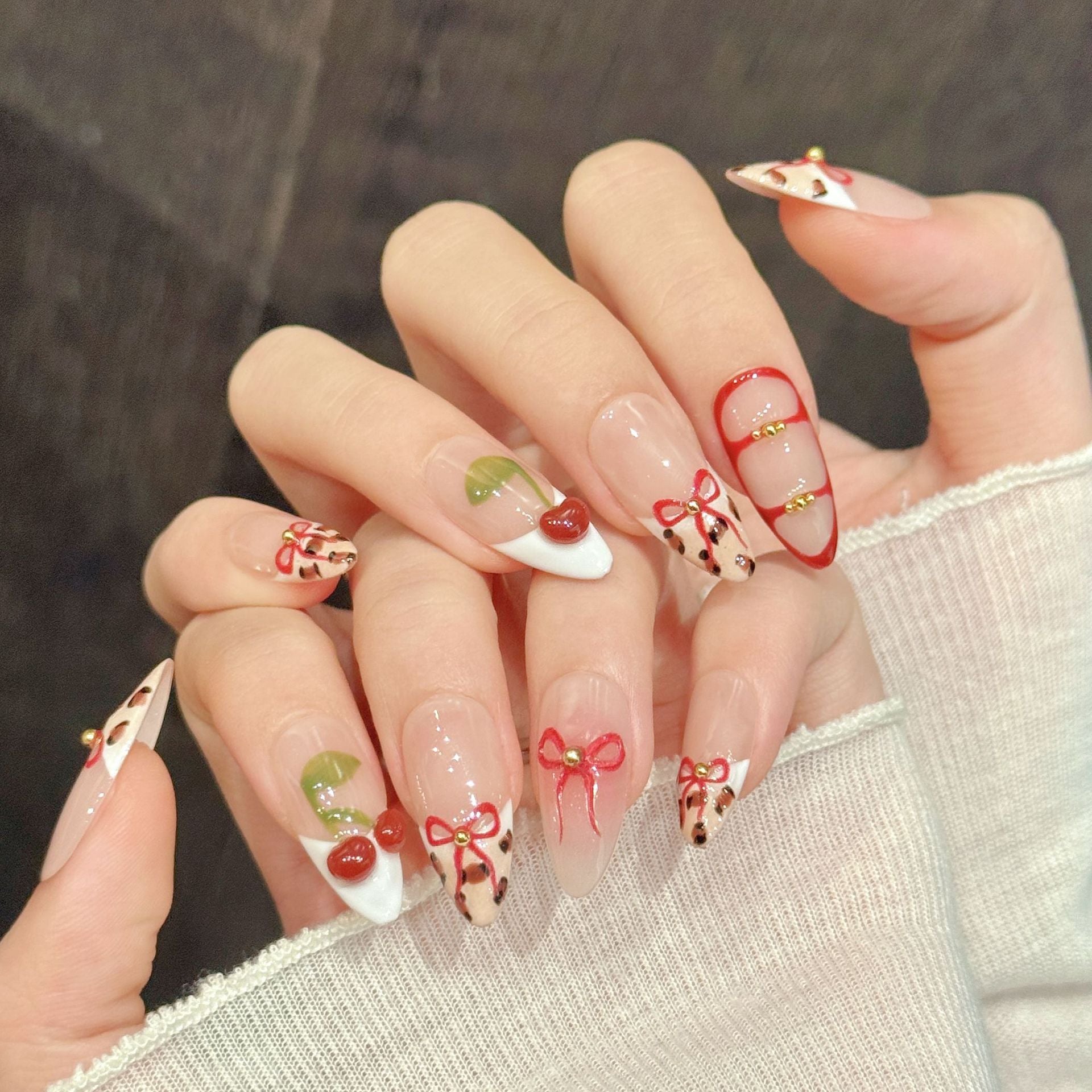 365nails: 체리 리본 – 3D 레오파드 프린트 & 과일 수제 아몬드형 네일