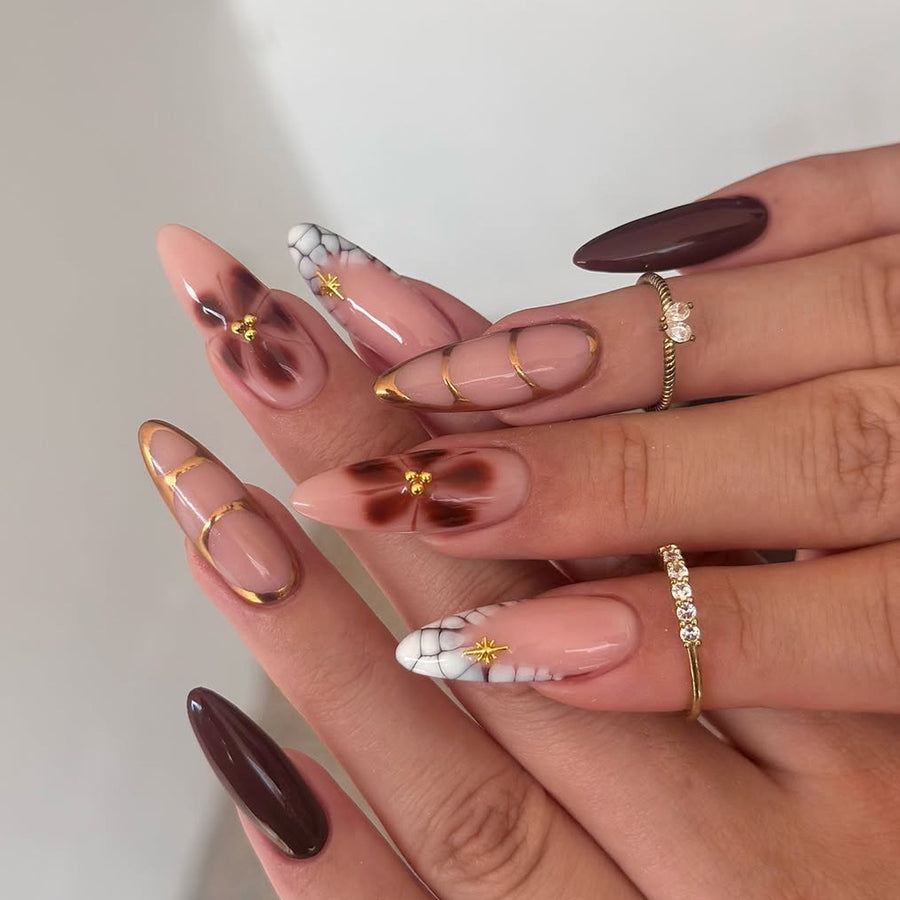 Faux ongles forme amande (court & mi‑long) — Manucure française motif fleurs printemps‑été — Export Europe/États-Unis — Vente en gros