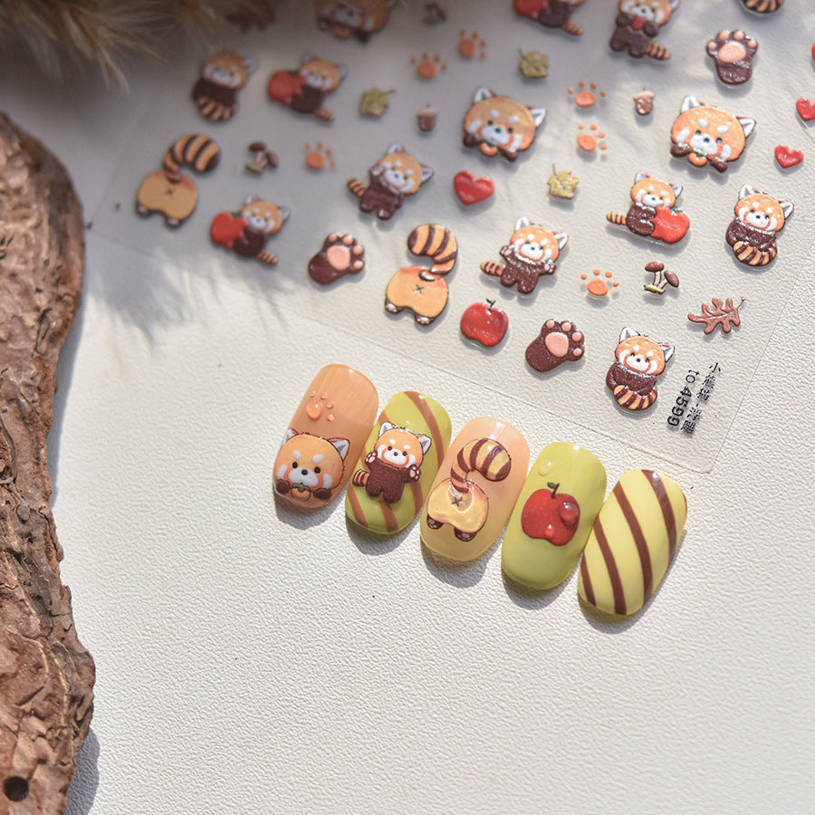 Red Panda Autumn – Cute Animal Nail Art Set