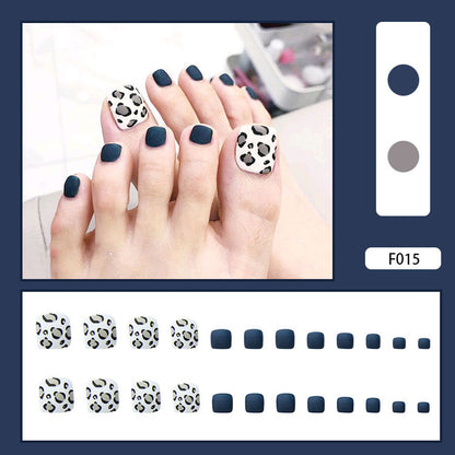 Unhas postiças com acabamento em unhas postiças Unhas postiças removíveis com acabamento em unhas postiças dos pés Unhas dos pés ｜365nails