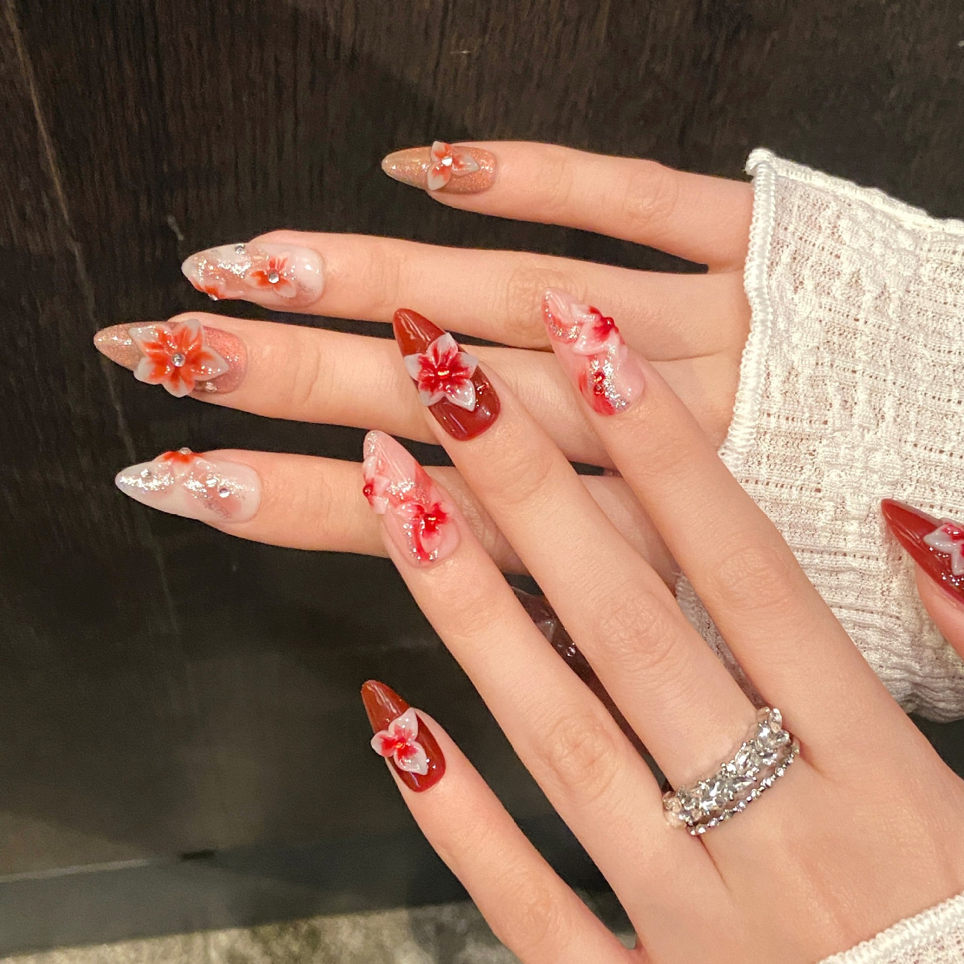 Devil flower three-dimensional carving and painting handmade flower ice flower almond big bared flower handmade nails | 365nails
