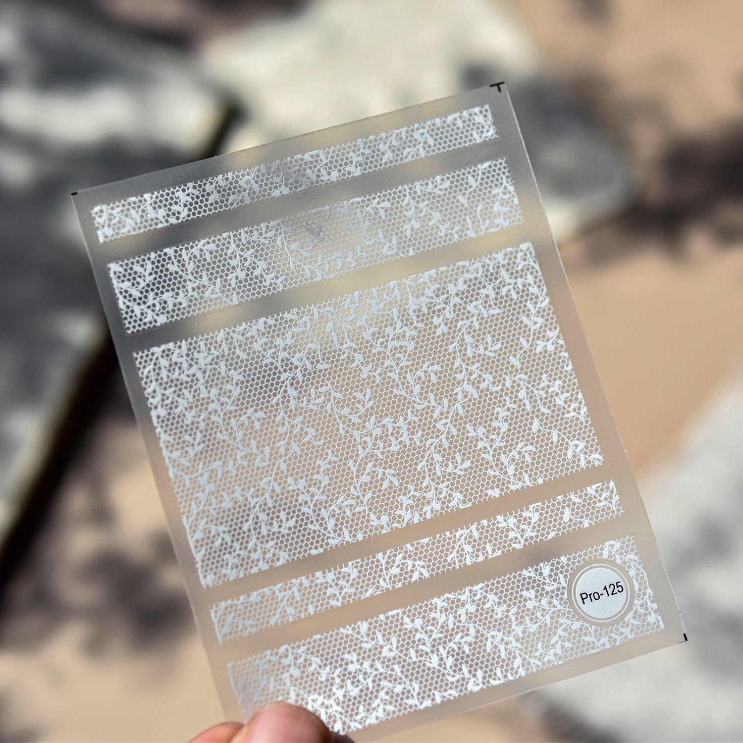 365nails: "White Lace Floral" – nail art stickers