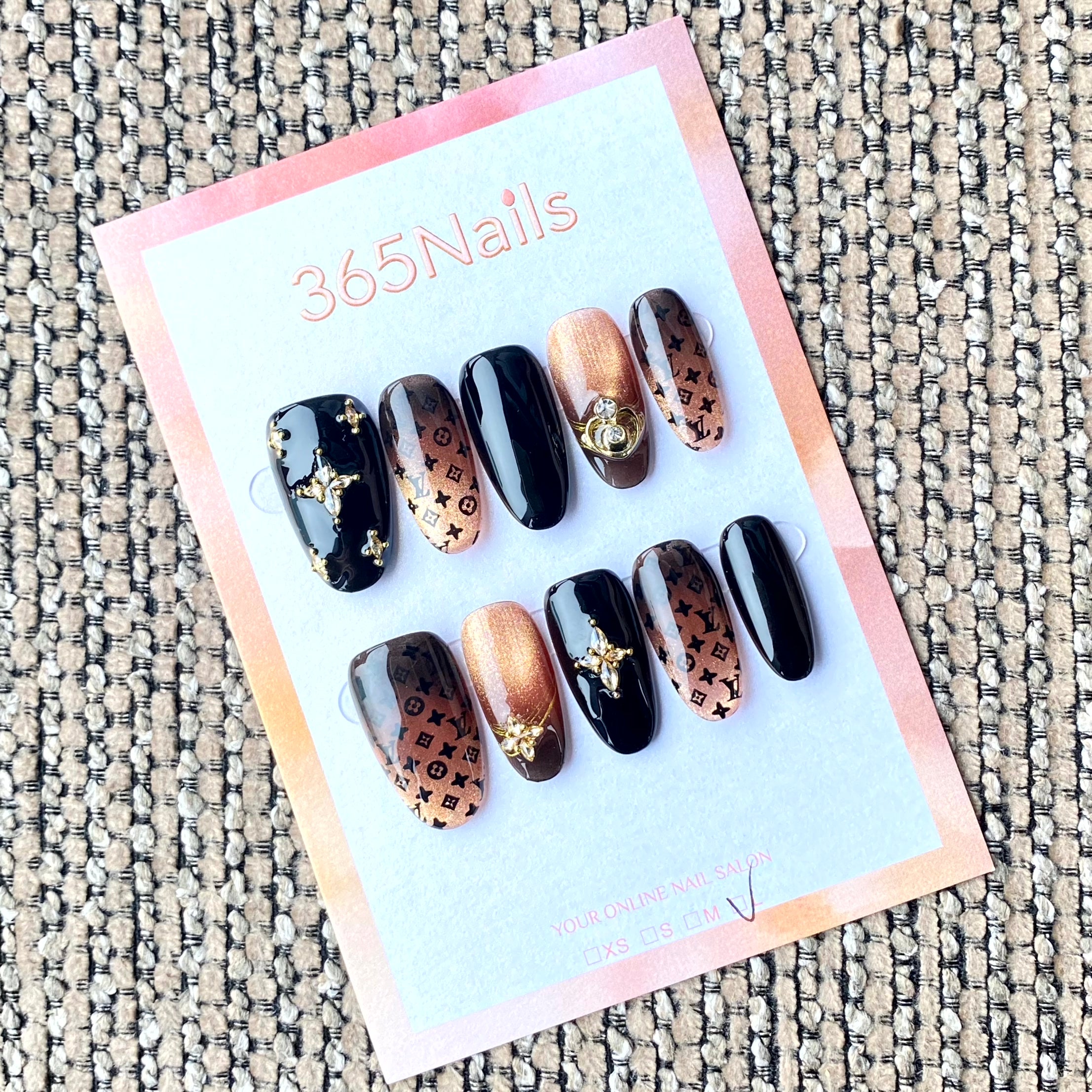 Luxury Logo 365nails: "Gilded Eclipse Monogram" – 3D Gold Cross & Cat-Eye Handmade Oval Nails