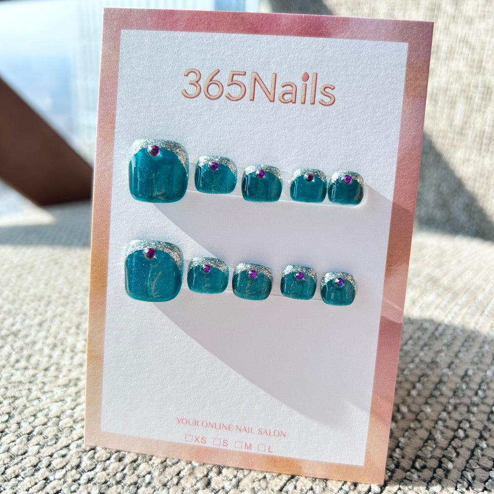 365nails: "teal silver french" – handmade press-on toenails / pedicure