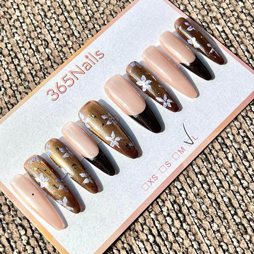 365nails: 「琥珀藍花」 – 尖形手工製穿戴甲