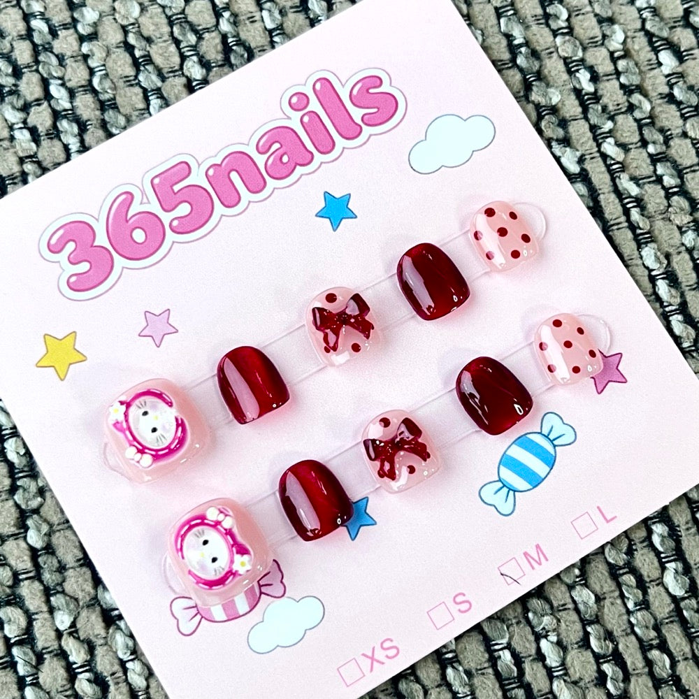 365nails: "Festive Owl & Berries" – 3D Character Handmade Short Nails