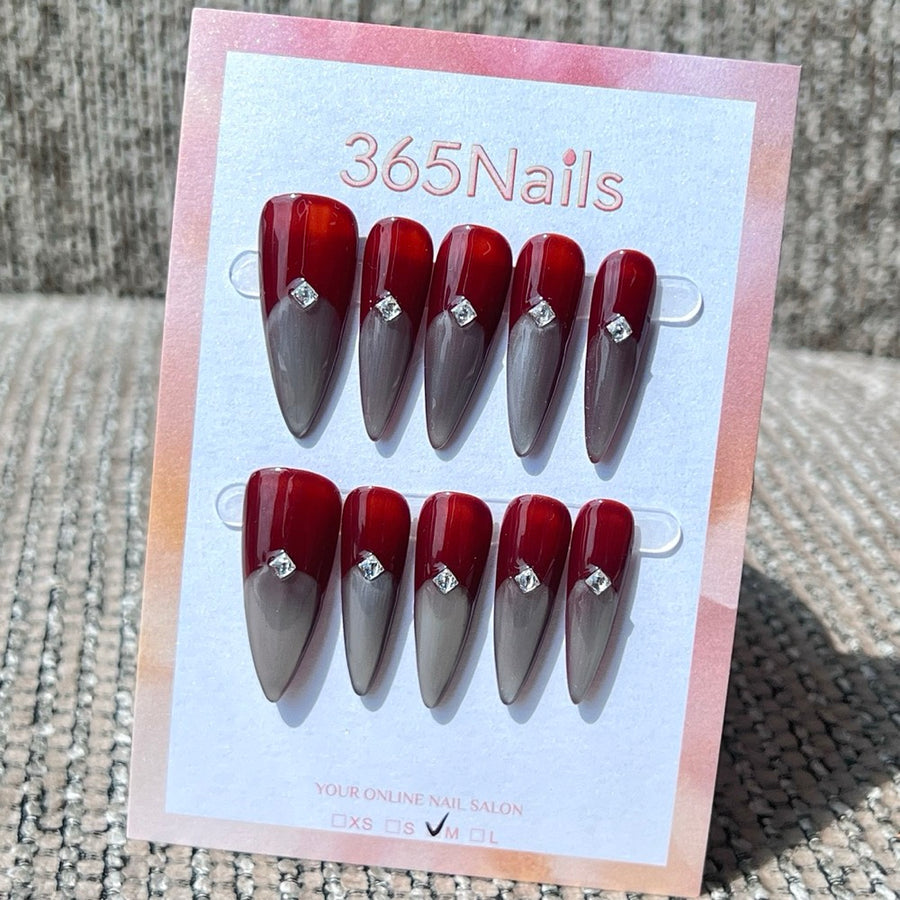 365nails: 버건디·그레이 투톤 — 스틸레토형 수제 프레스온 네일