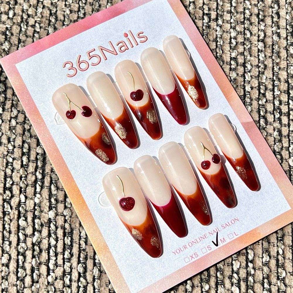 365nails: "Caramel Cherry Dream" – 3D 체리 & 마블 그라데이션 수제 스틸레토형 네일