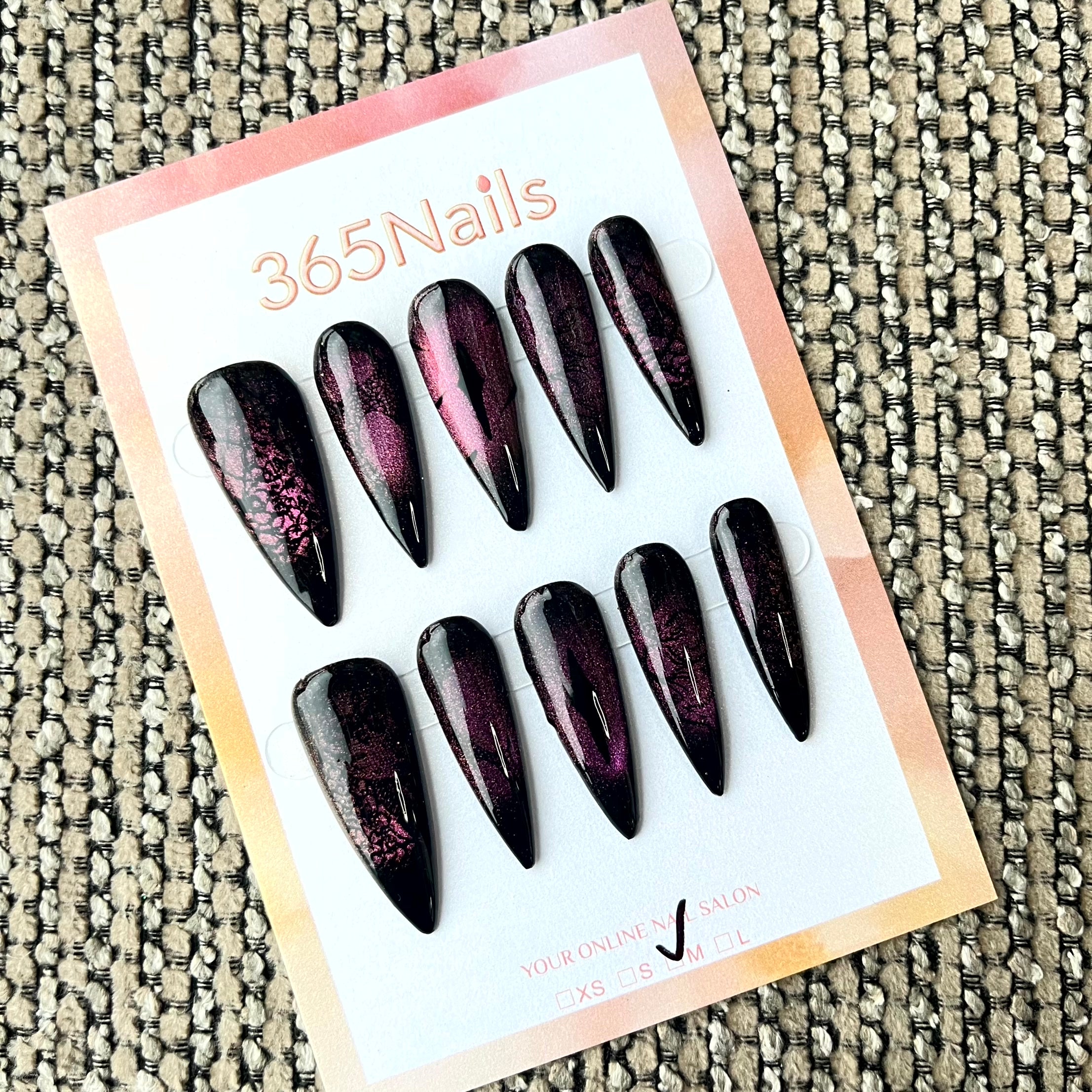 Noir Bloom: "Amethyst Shadow" – Long Stiletto Press-on Nails