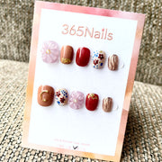 365nails: "Vintage Garden" – 3D Floral & Gold Charm Handmade Short Oval Nails