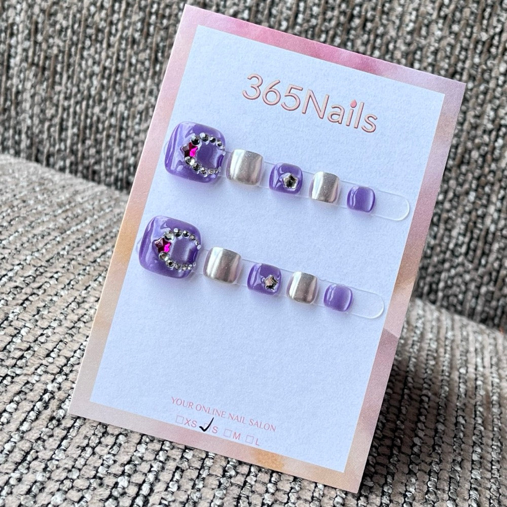 Purple Mirror Heart Rhinestone Press-On Toenails