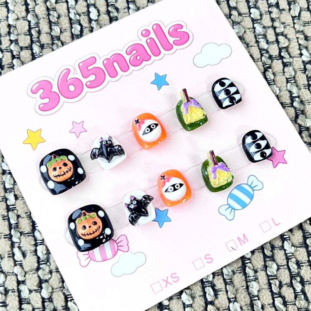365nails: "Spooky Cuties" – 3D Halloween Character Handmade Short Square Nails