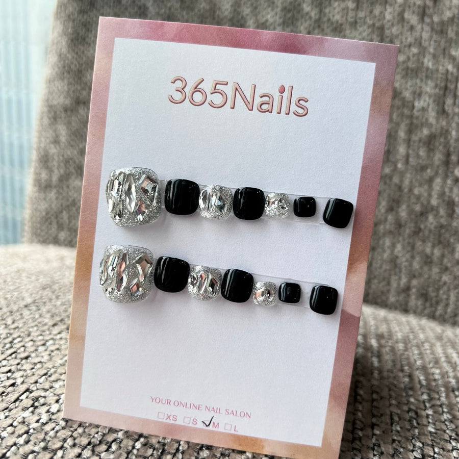 365nails: "black & silver diamond prelude" – handmade press-on pedicure