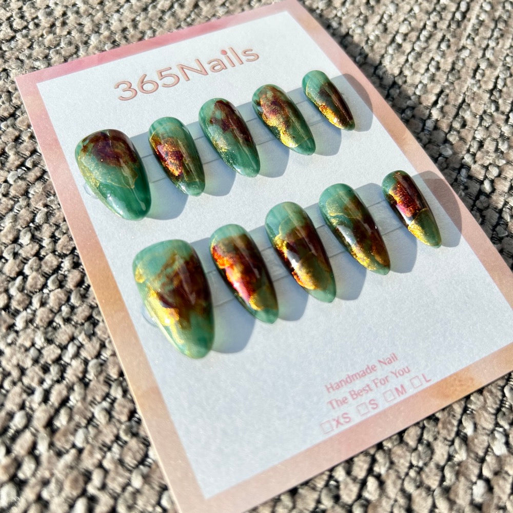 Landscape of Green & Flowing Gold Ice Jade Green Amber Brown Marble Nails ｜ Handmade Smudge Series(moq=30)