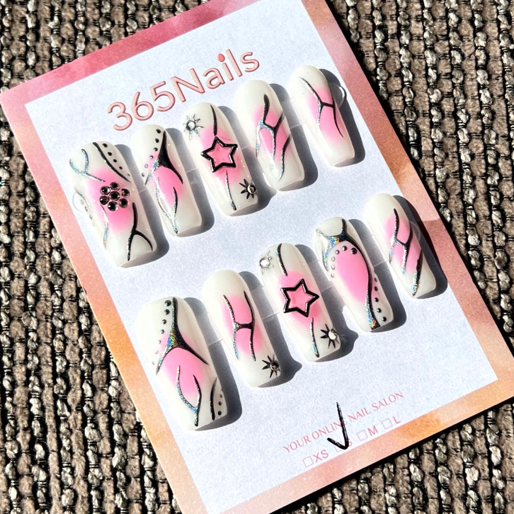 365nails : « Éclat stellaire Y2K » – graffiti rose peint à la main — ongles forme coffin faits main