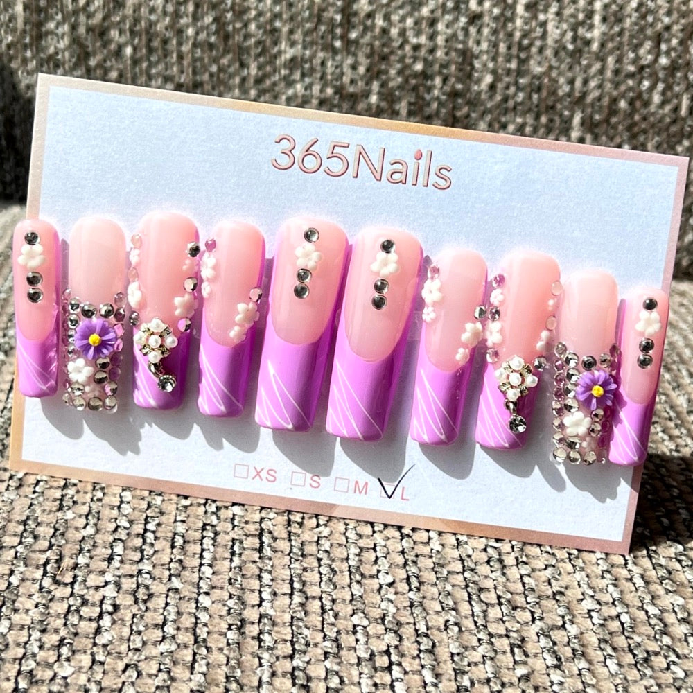 365nails: "Amethyst Garden" – Unhas Longas Amendoadas 3D Florais e Peroladas Feitas à Mão