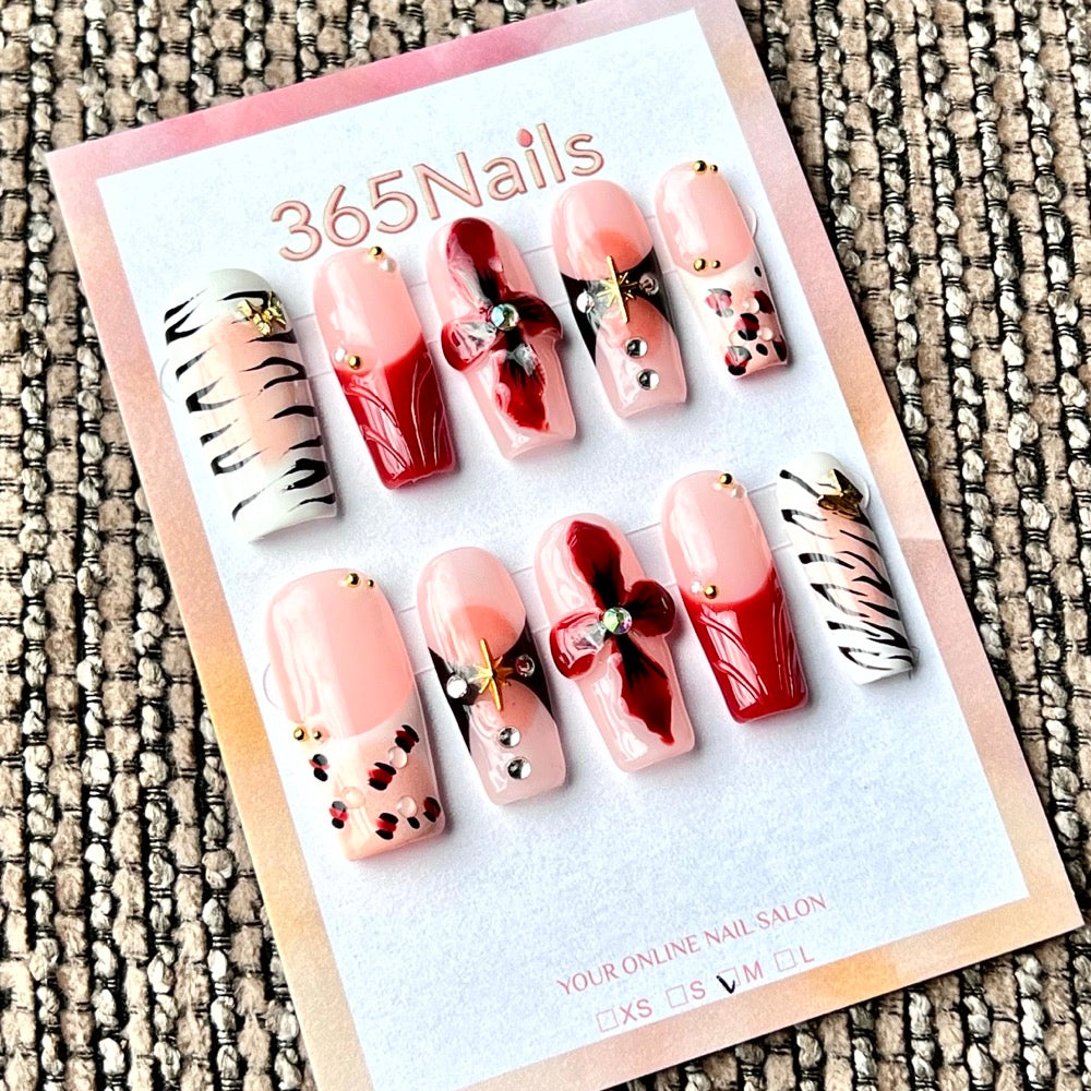365nails: "Wild Scarlet Bloom" – Handmade Medium Square Press-On Nails