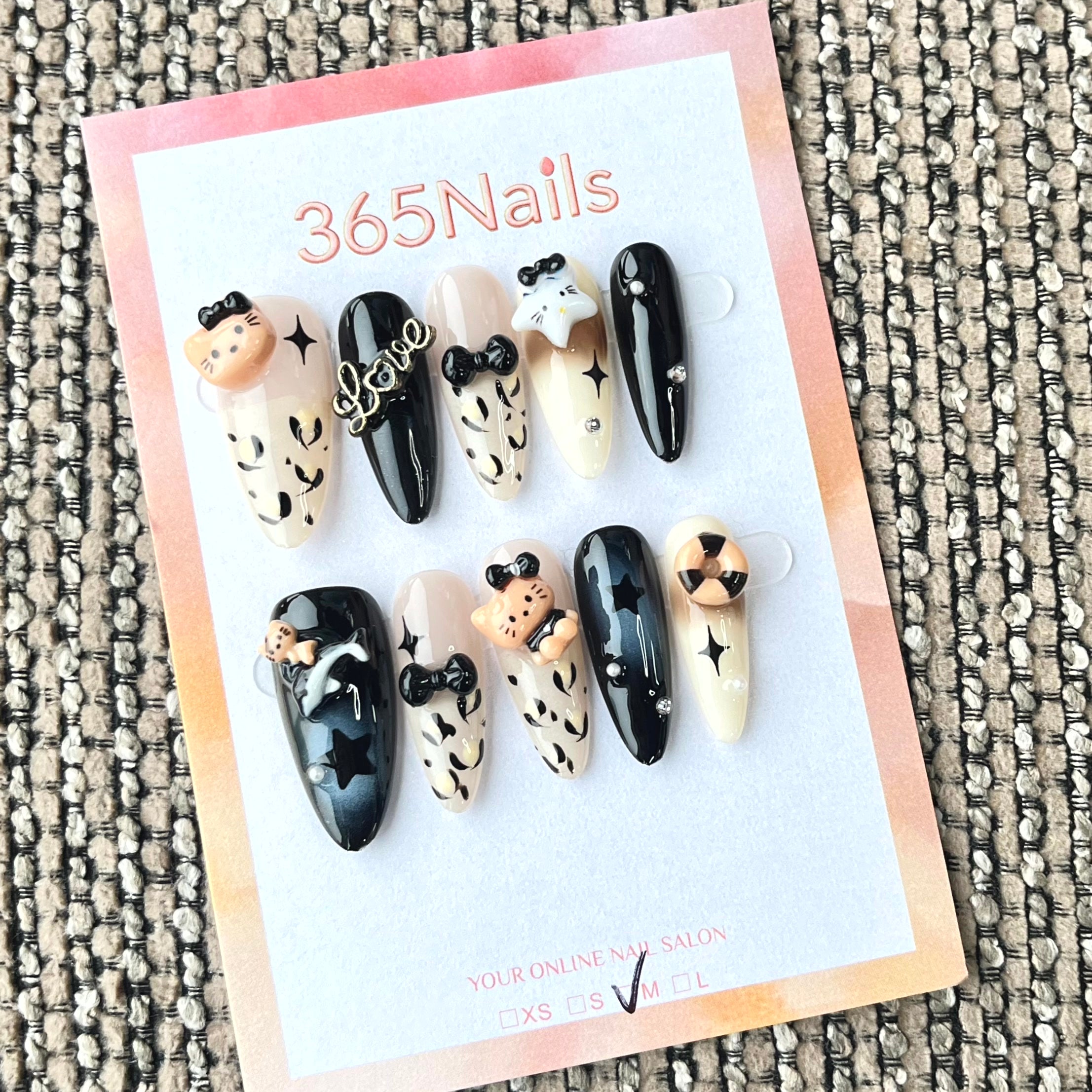 365nails: "Gothic Lolita" – 3D Bear & Star Handmade Almond Nails