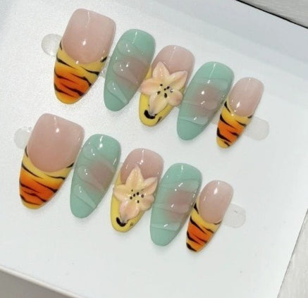 365nails: 糖果花園 – 3D 花朵手工製杏仁形穿戴甲