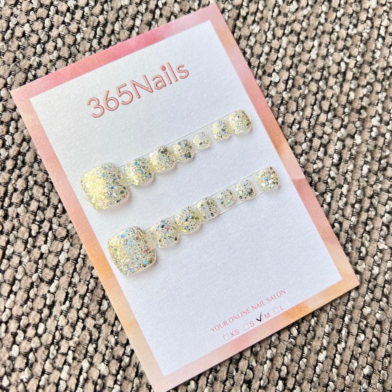 365nails：檸檬金碎亮粉 — 手工製足部穿戴甲