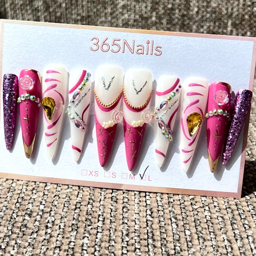 365nails: "Electric Heart" – 3D Heart & Glitter Handmade Long Stiletto Nails
