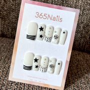 White Star Square - White Black Star Square Press-On Nails
