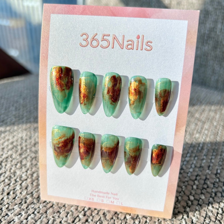 Landscape of Green & Flowing Gold Ice Jade Green Amber Brown Marble Nails ｜ Handmade Smudge Series(moq=30)