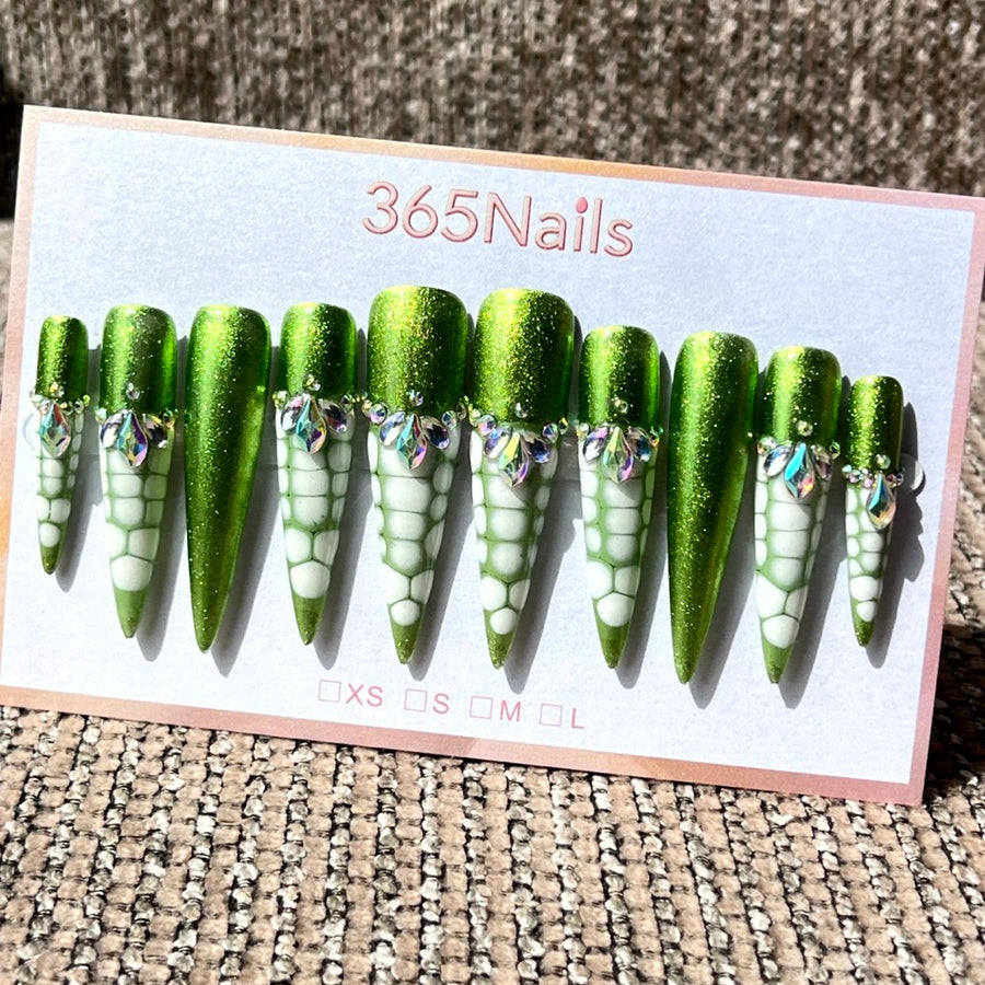 365nails: "Siren's Scales" – 3D Dragon Scale Handmade Stiletto Nails
