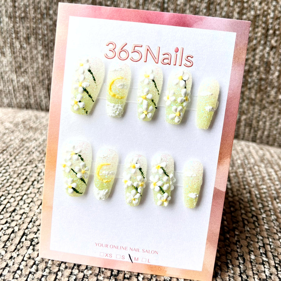 365nails: "Sussurro do Jardim" – Unhas Amêndoa Florais 3D Artesanais