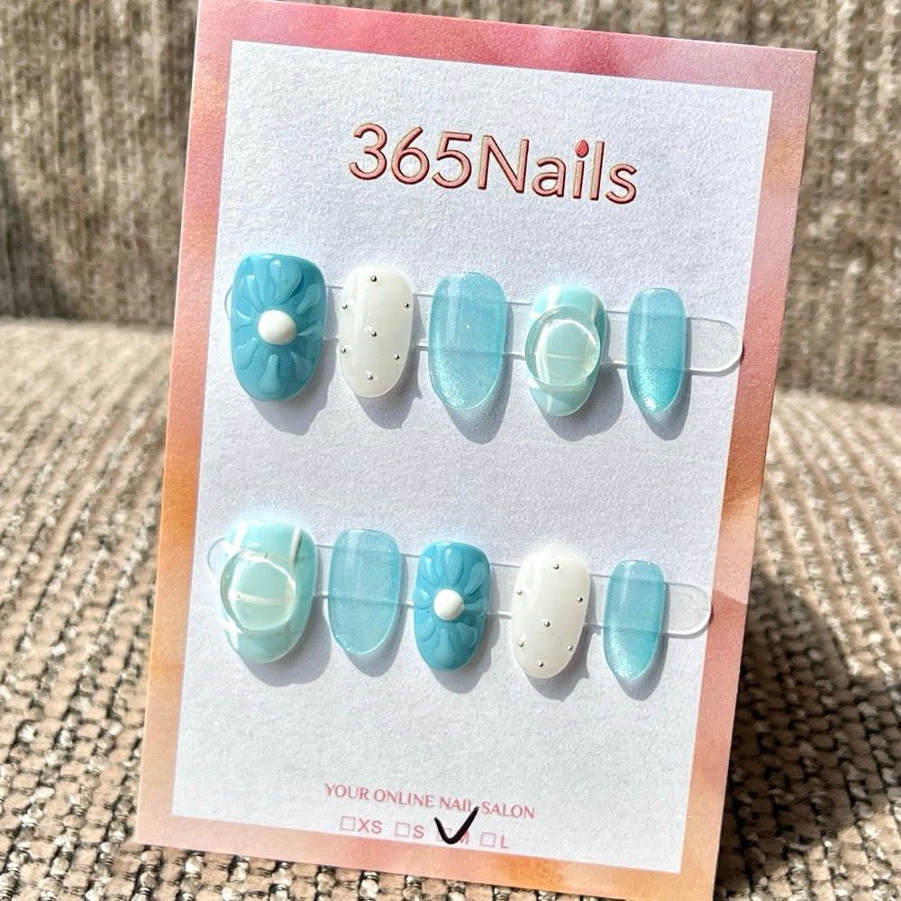 365nails: "Sky Bloom Glitter" – 3D Flower Handmade Short Oval Press-On Nails