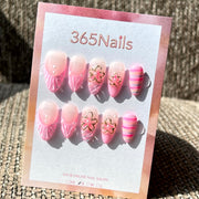 365nails: "벚꽃 브리즈" – 3D 꽃 장식 & 줄무늬 수제 아몬드형 네일