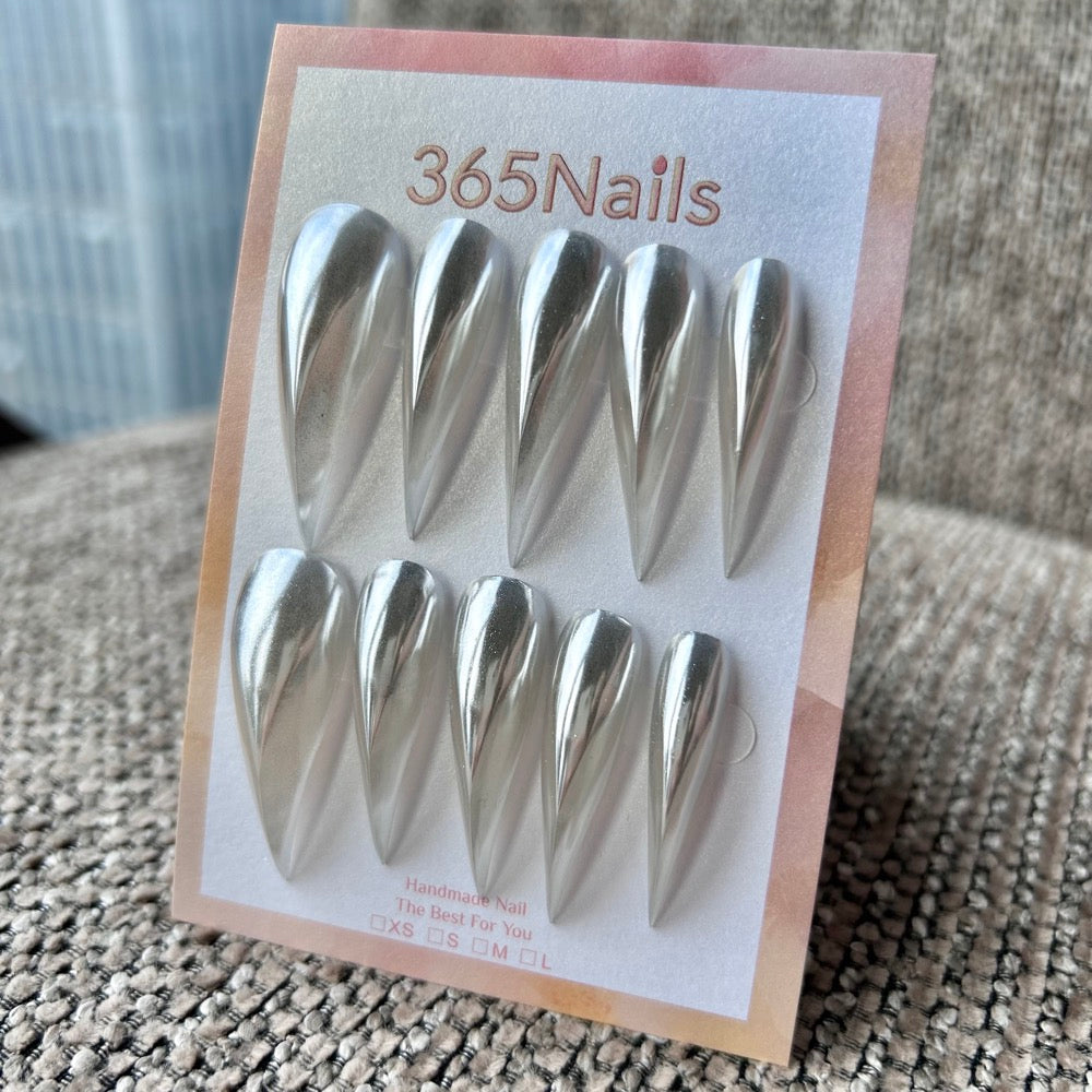 Liquid Silver Dragon Claw Stiletto High‑Shine Chrome｜365Nails Premium Handmade Dragon Nail