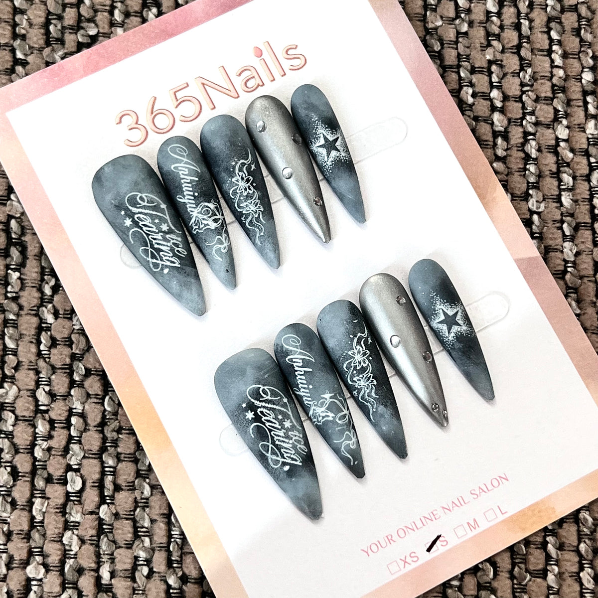 Midnight Silver Star - Black Metallic Press-On Nails
